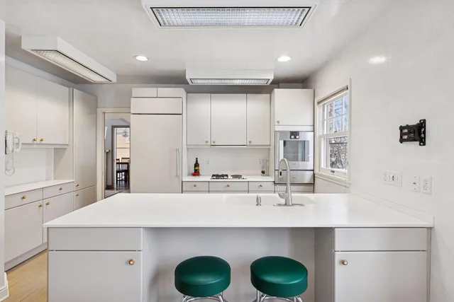 $3,500 | 1197 West Como Boulevard, St. Paul, MN 55103