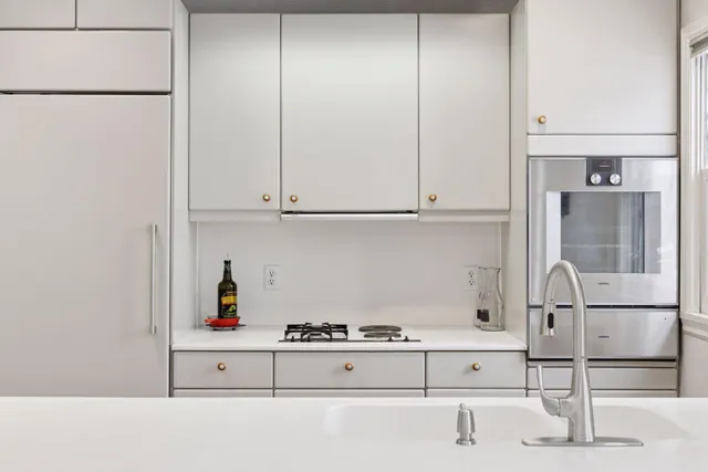 $3,500 | 1197 West Como Boulevard, St. Paul, MN 55103