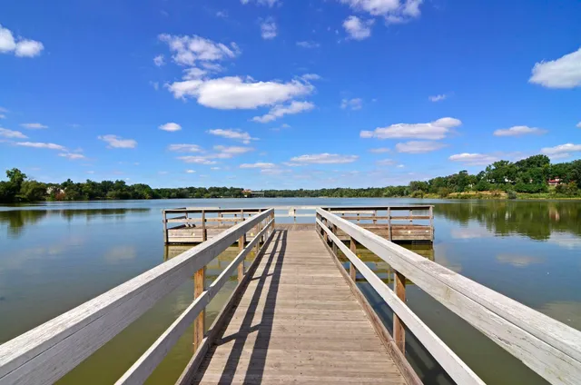 $3,500 | 1197 West Como Boulevard, St. Paul, MN 55103