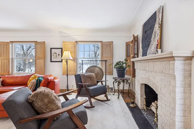 $3,500 | 1197 West Como Boulevard, St. Paul, MN 55103