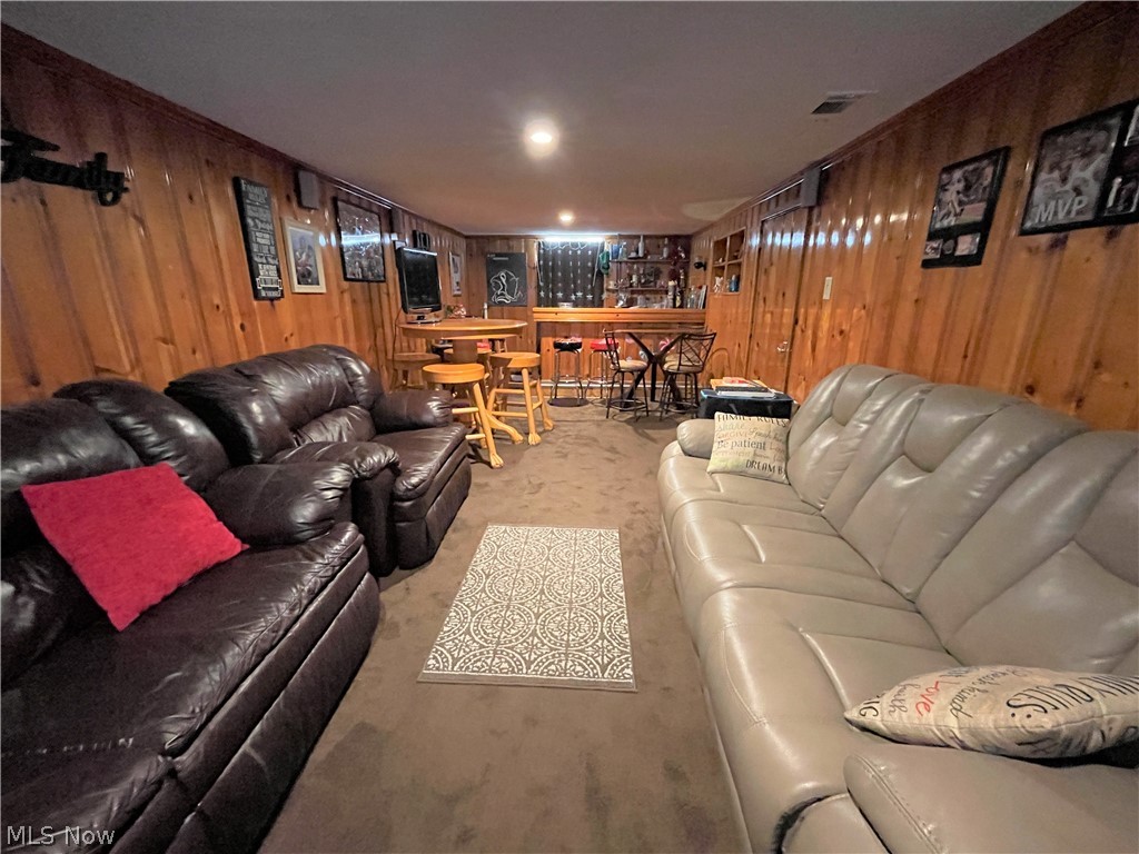 21019 Hansen Road Maple Heights, OH 44137 - Photo 7 of 26 Gallery Image 7