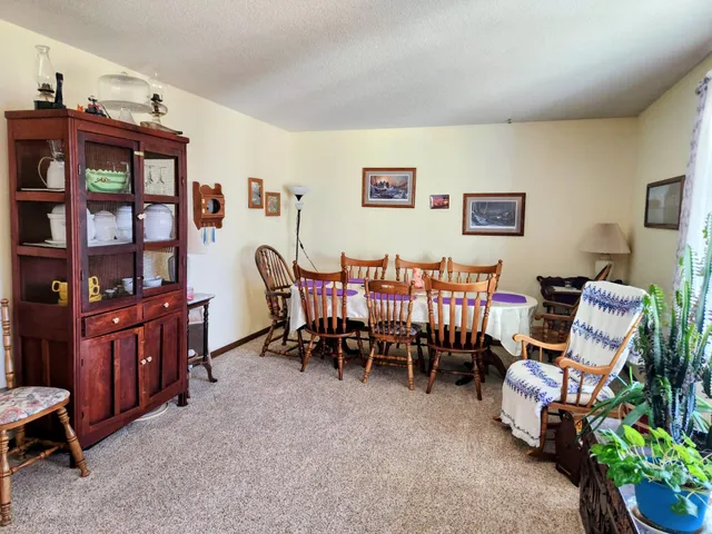 $279,900 | 524 Hiawatha Drive, St. Clair, MN 56080