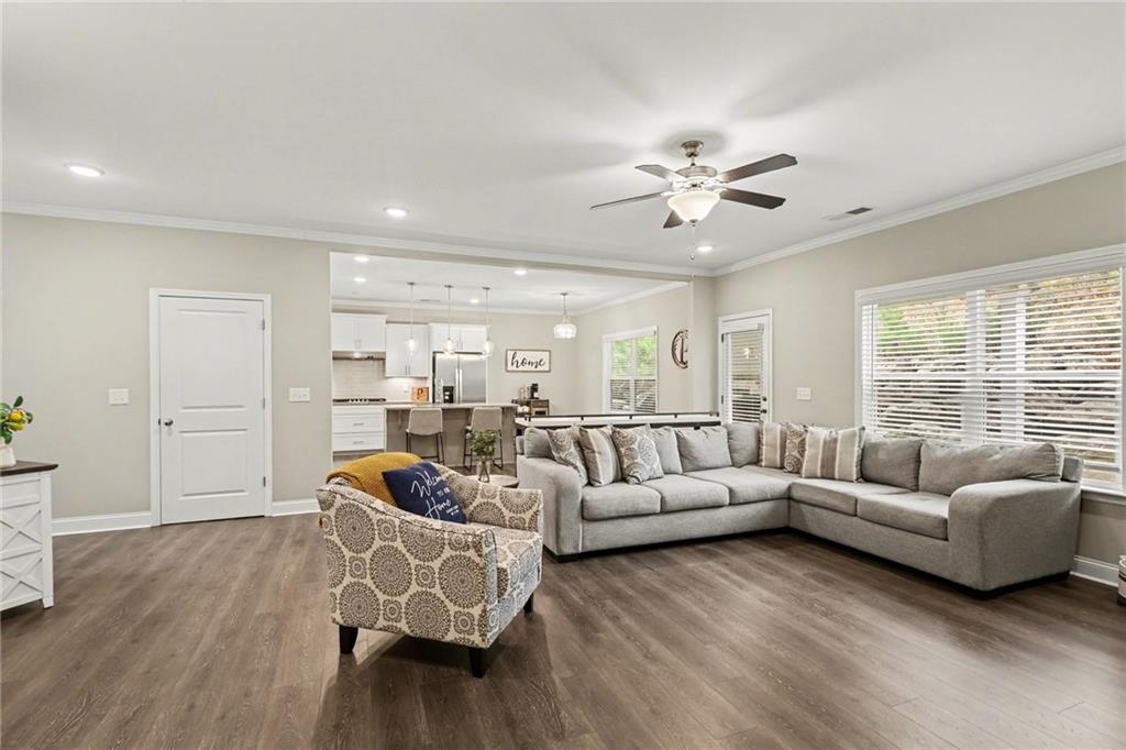540 Glen Abbey Circle Mableton, GA 30126 - Photo 5 of 38