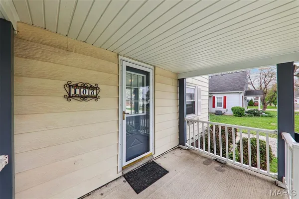 $210,000 | 108 East Kentucky Street, Trenton, IL 62293