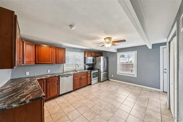 $210,000 | 108 East Kentucky Street, Trenton, IL 62293