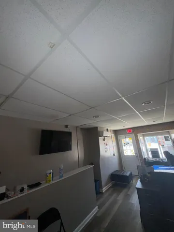 $299,900 | 500 Sheridan Avenue, Baltimore, MD 21212