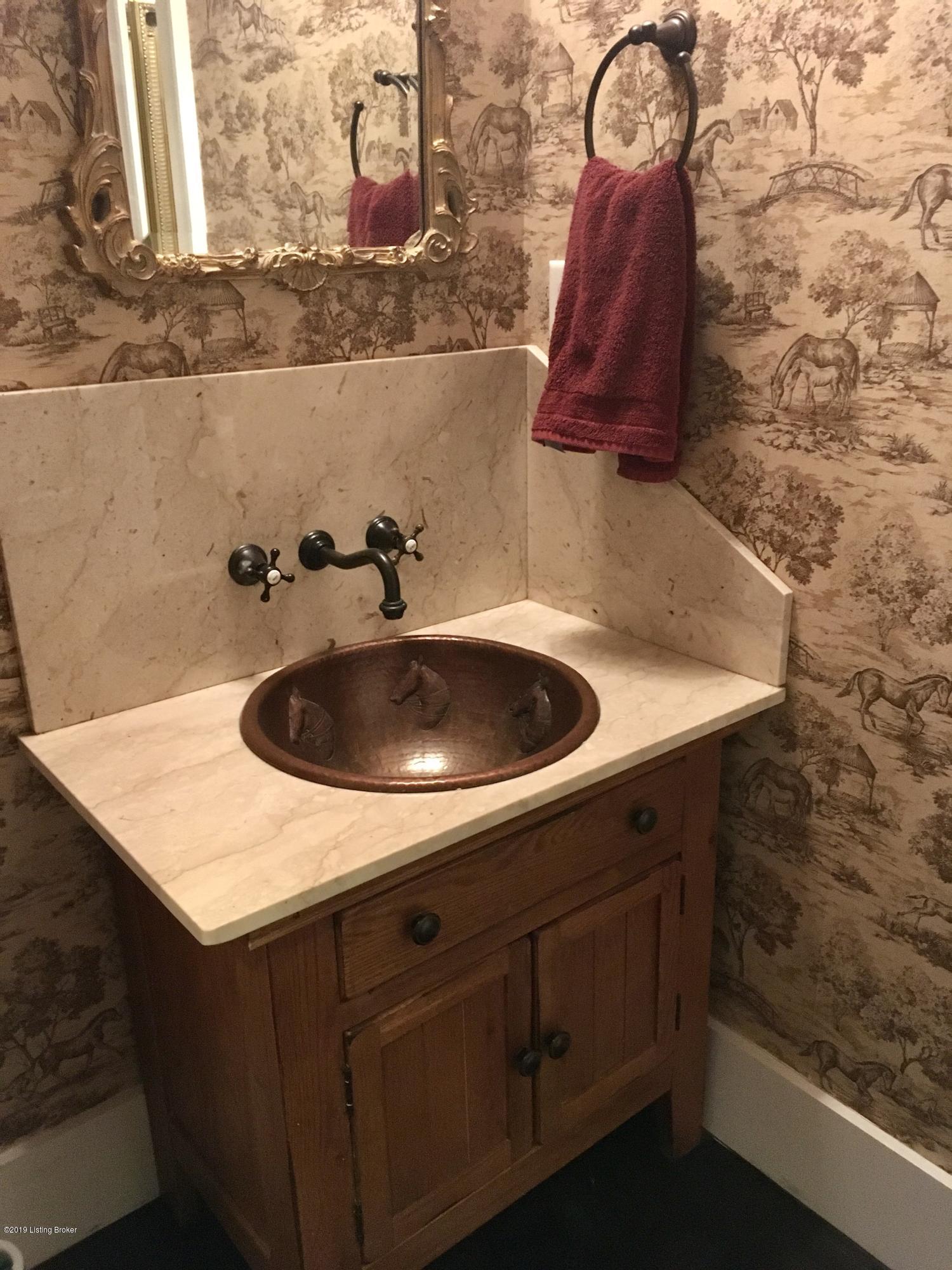 1030 Reed Lane Simpsonville, KY 40067 - Photo 20 of 65 Photo Nov 18, 5 11 02 PM
