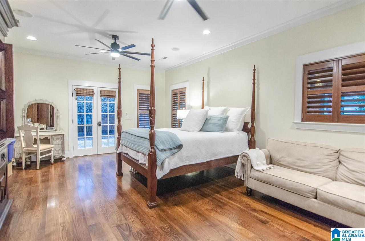 2076 Cahaba Valley Road Pelham, AL 35124 - Photo 40 of 47