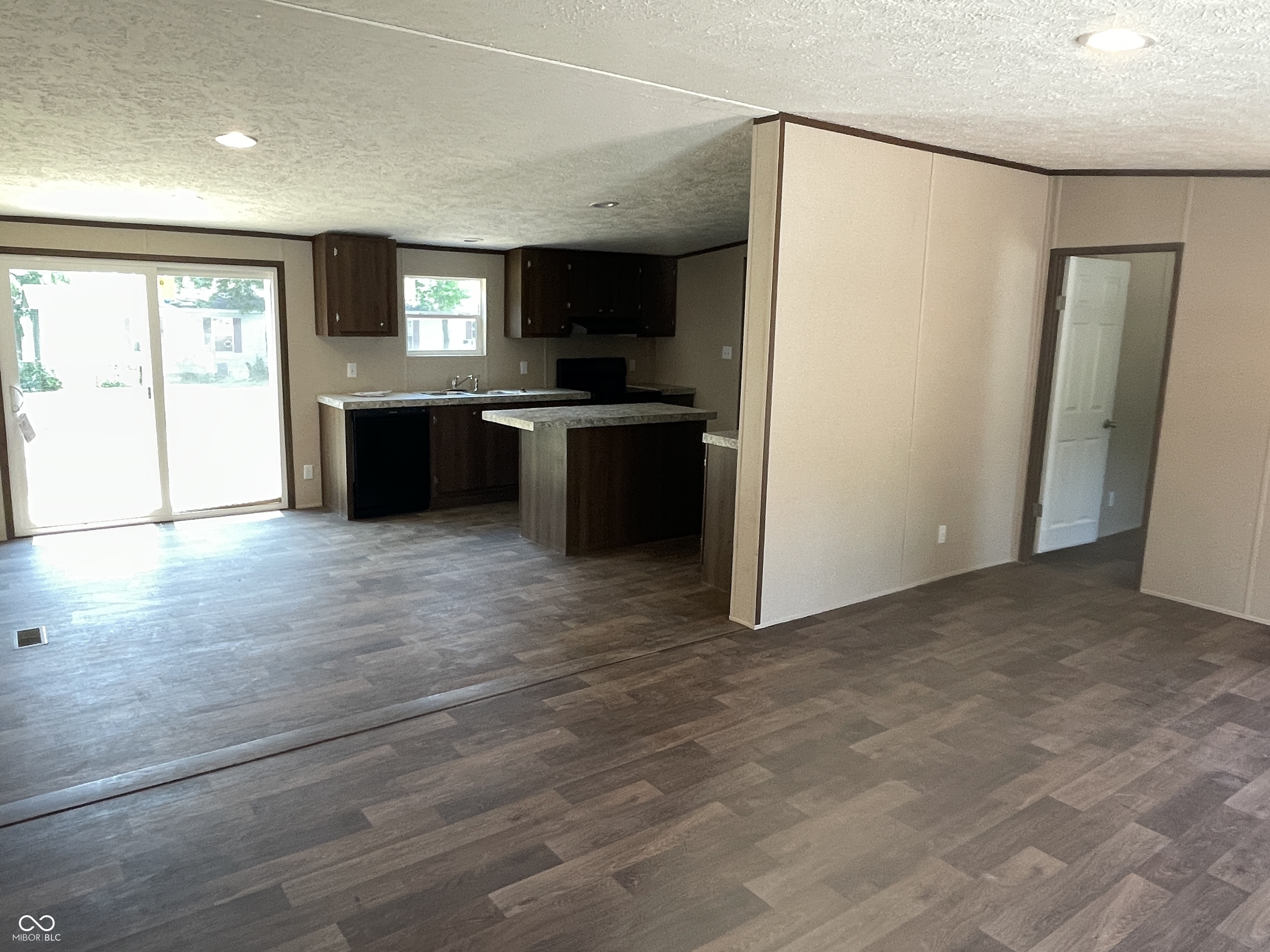1209 West York Road Austin, IN 47102 - Photo 8 of 15 Gallery Image 8