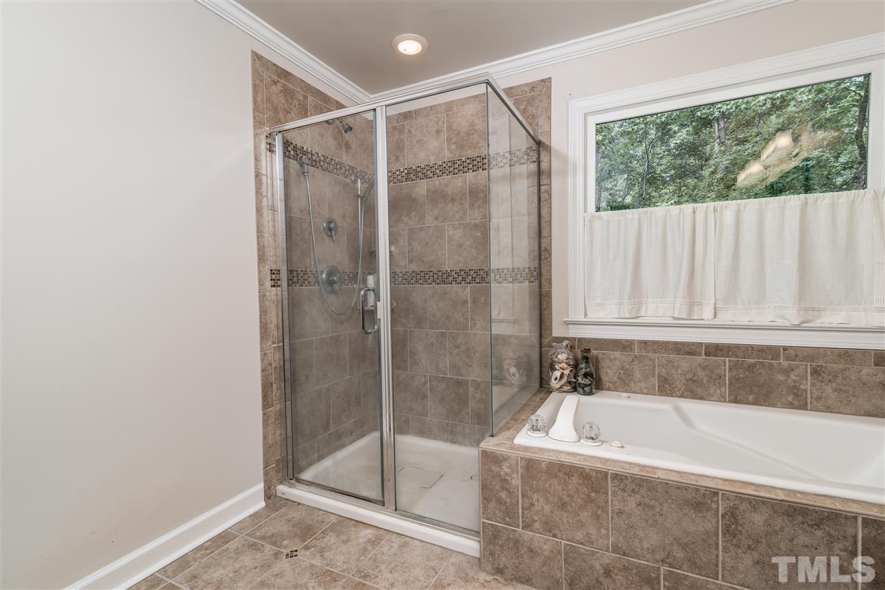 6101 Hampton Ridge Road Raleigh, NC 27603 - Photo 14 of 25