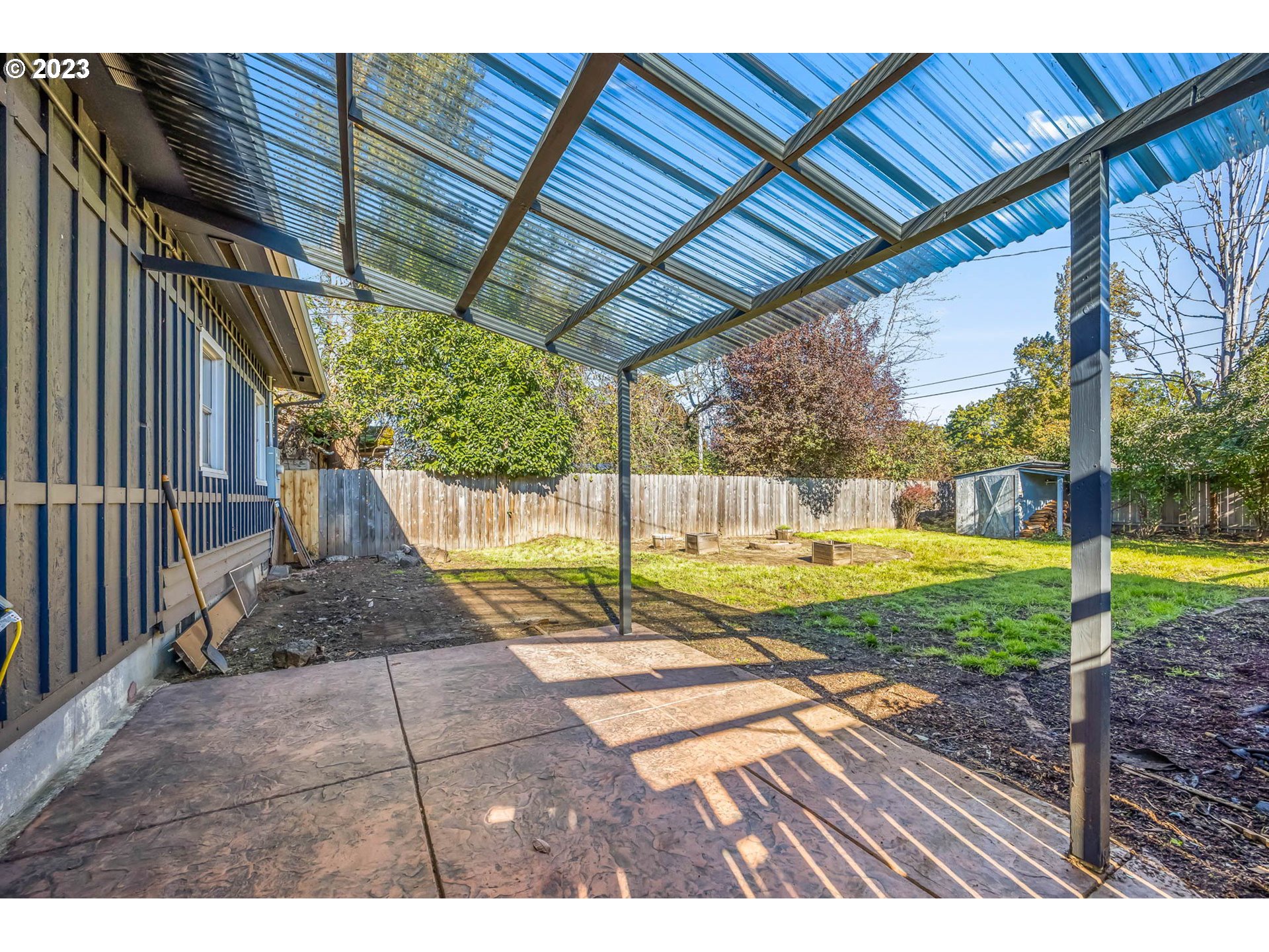 1565 Laura Street Springfield, OR 97477 - Photo 36 of 40 a view of a backyard with swimming pool