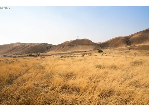 $2,200,000 | 9257 Highway 14, Wishram, WA 98673