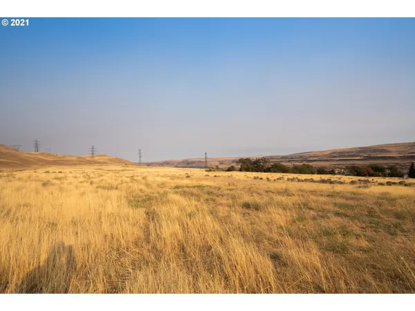 $2,200,000 | 9257 Highway 14, Wishram, WA 98673