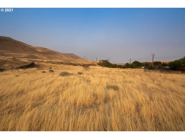 $2,200,000 | 9257 Highway 14, Wishram, WA 98673