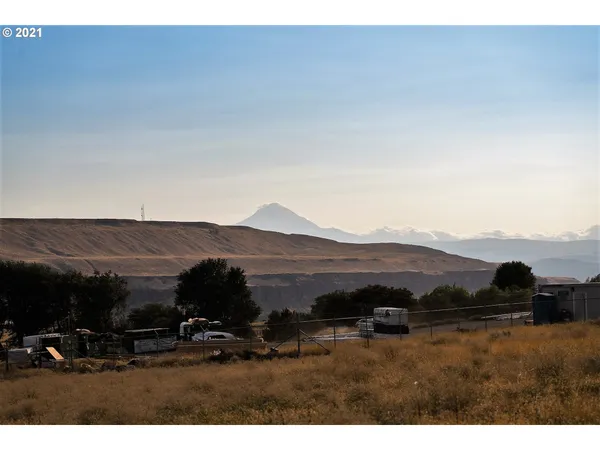 $2,200,000 | 9257 Highway 14, Wishram, WA 98673