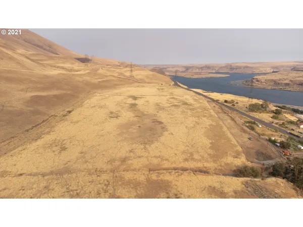 $2,200,000 | 9257 Highway 14, Wishram, WA 98673