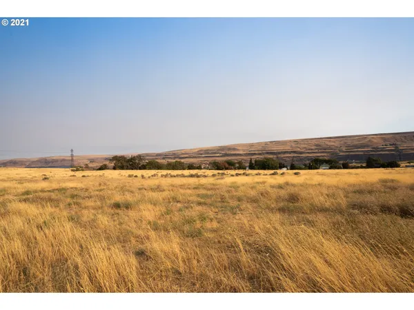 $2,200,000 | 9257 Highway 14, Wishram, WA 98673