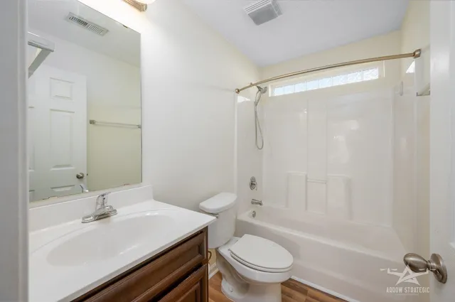 $2,200 | 170 Woodland Park Loop, Murrells Inlet, SC 29576