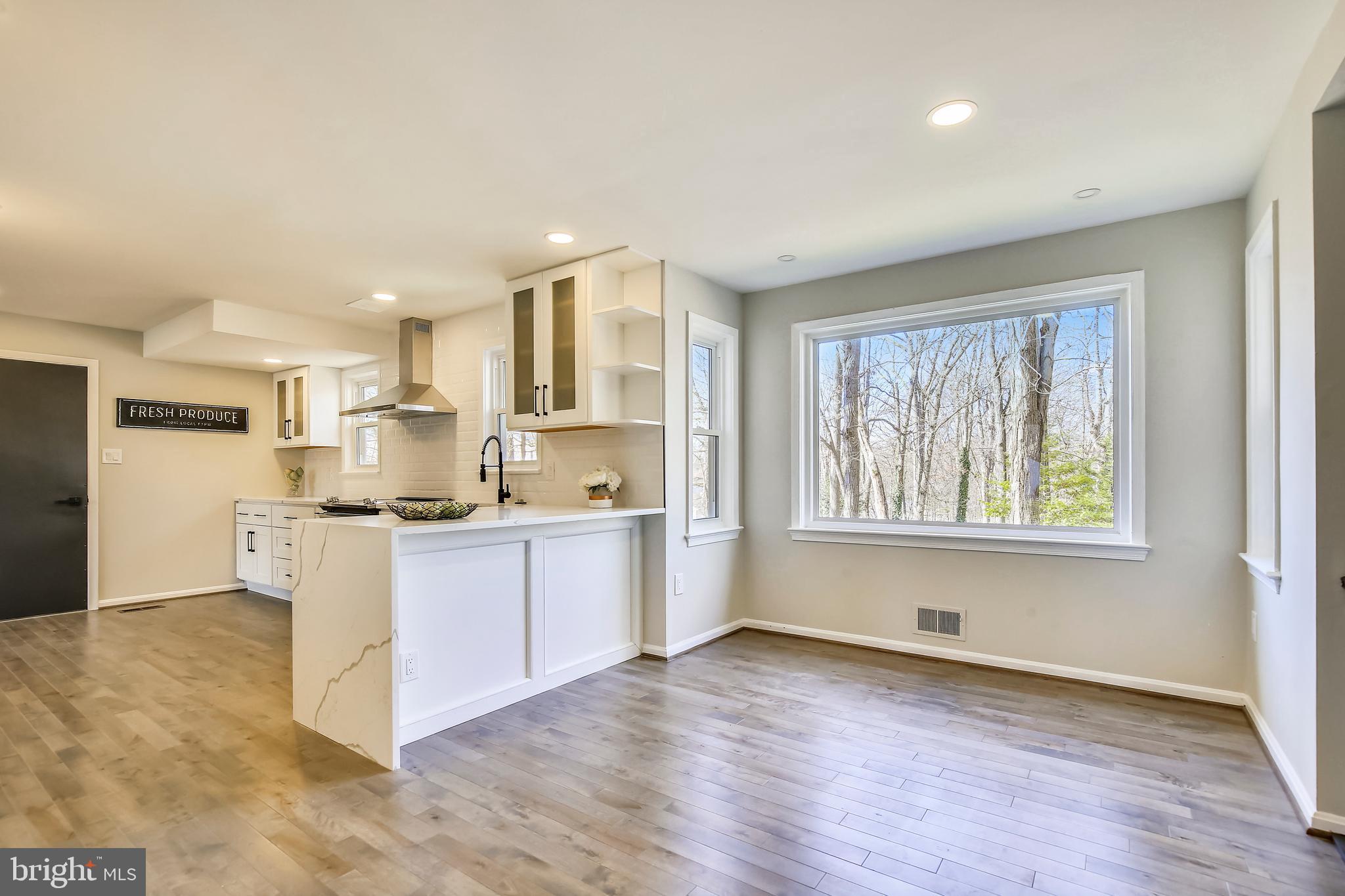 1508 Laurel Hill Road Vienna, VA 22182 - Photo 6 of 57 Gallery Image 6