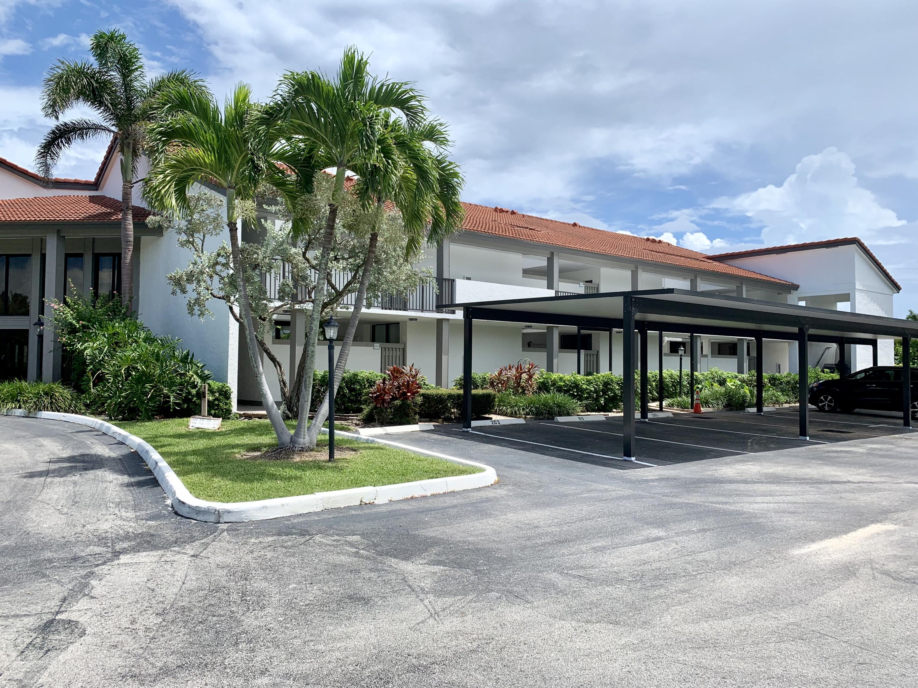 5801 North Ocean Boulevard, Unit 203 Ocean Ridge, FL 33435 - Photo 9 of 37 IMG_1175