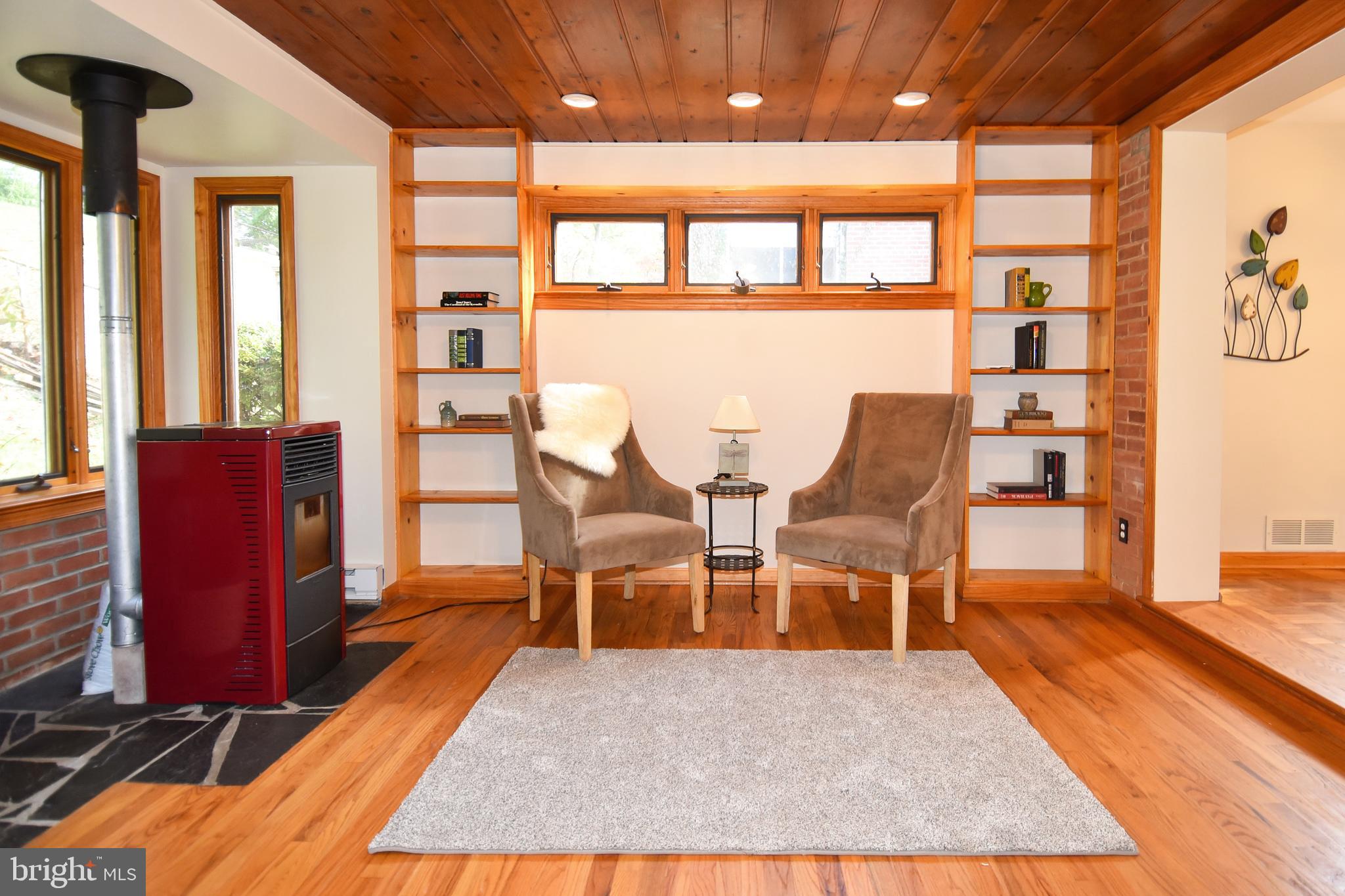 1001 Dennis Avenue Silver Spring, MD 20901 - Photo 16 of 30 Gallery Image 16