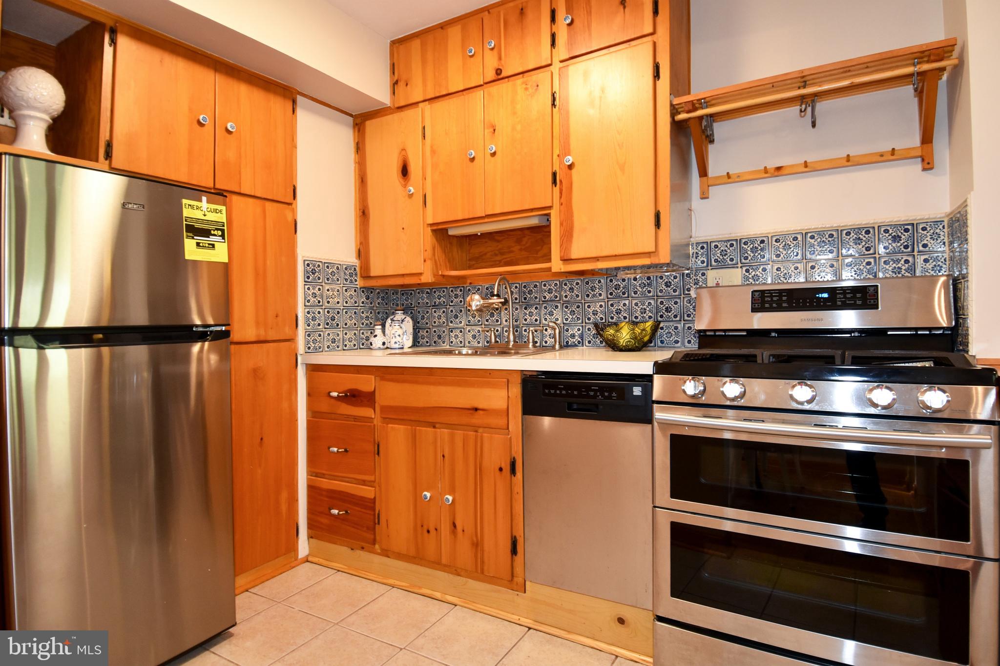 1001 Dennis Avenue Silver Spring, MD 20901 - Photo 7 of 30 Gallery Image 7