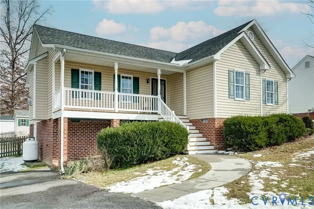 $319,999 | 112 St Charles Place, Aylett, VA 23009
