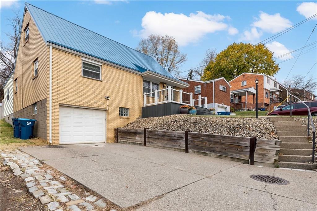 6663 Poketa Road Verona, PA 15147 - Photo 2 of 38 Gallery Image 2