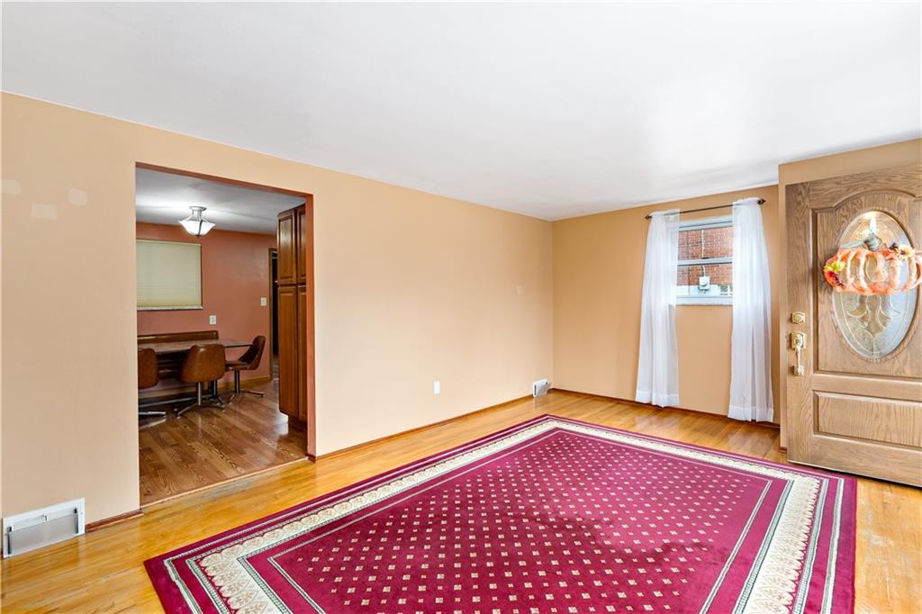 6663 Poketa Road Verona, PA 15147 - Photo 5 of 38 Gallery Image 5