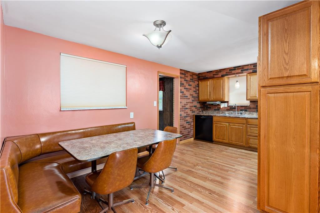 6663 Poketa Road Verona, PA 15147 - Photo 7 of 38 Gallery Image 7