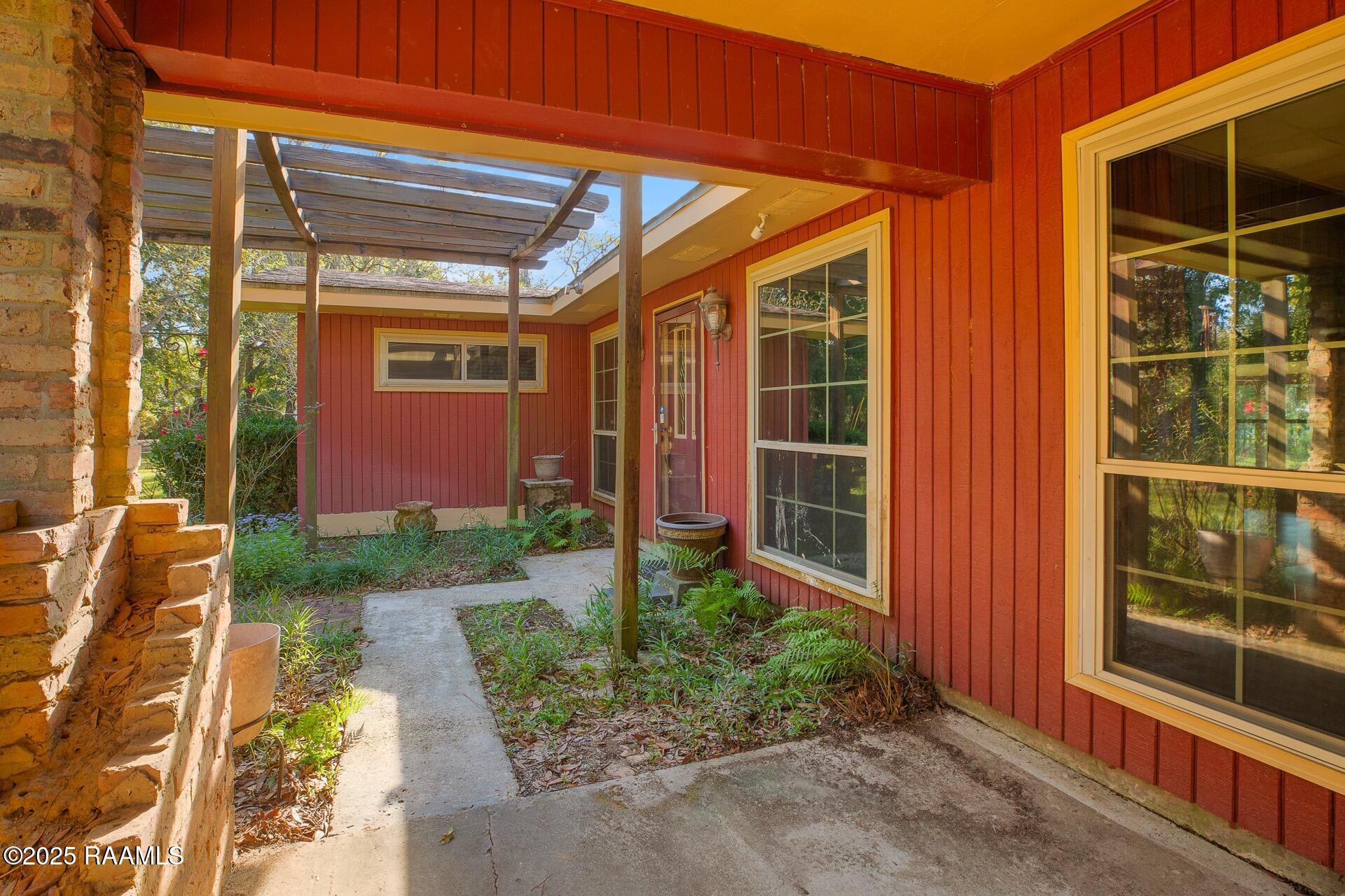 605 Rue Carnot Carencro, LA 70520 - Photo 4 of 23 605 Rue Carnot Carencro-2