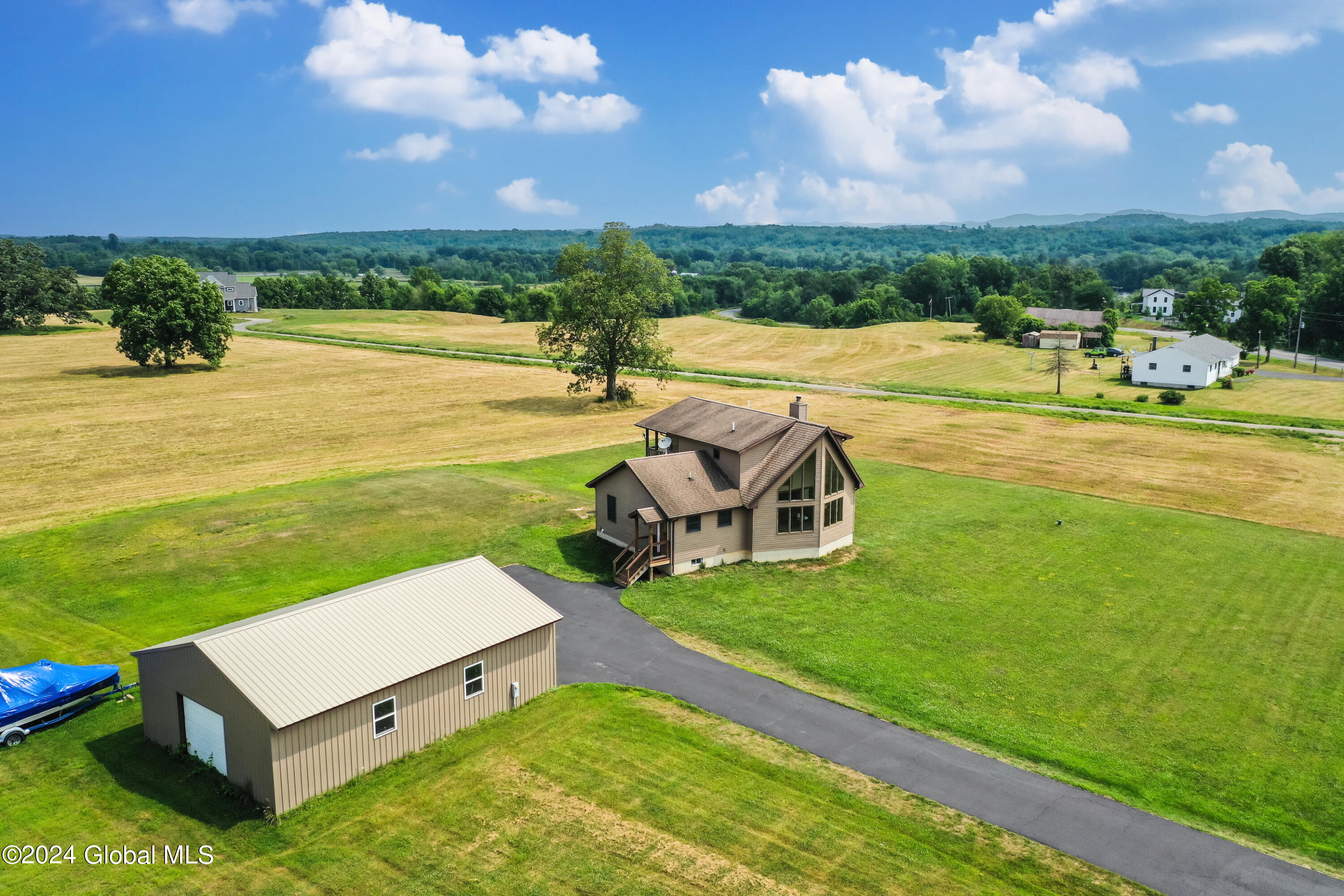120 Austin Road Gansevoort, NY 12831 - Photo 2 of 33 6