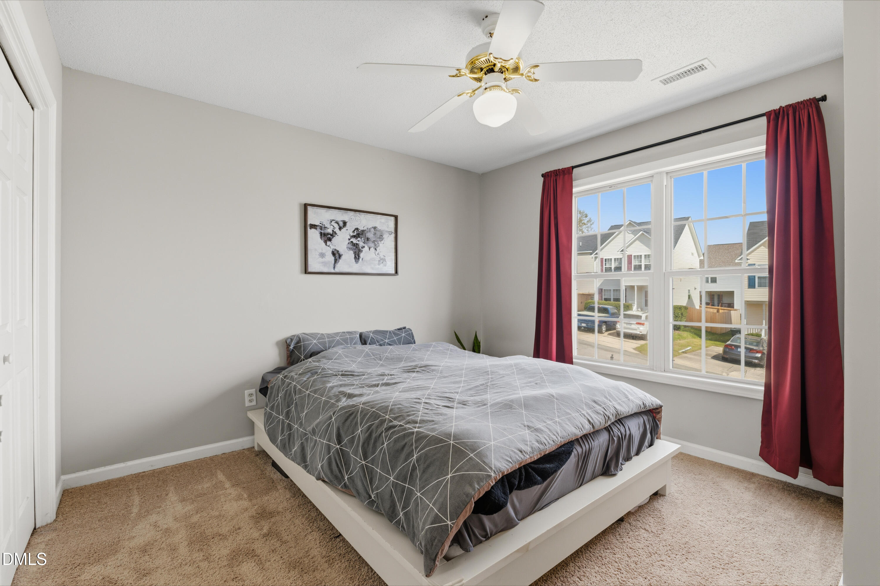 4729 Windbreak Lane Raleigh, NC 27616 - Photo 12 of 28 CY1A1858