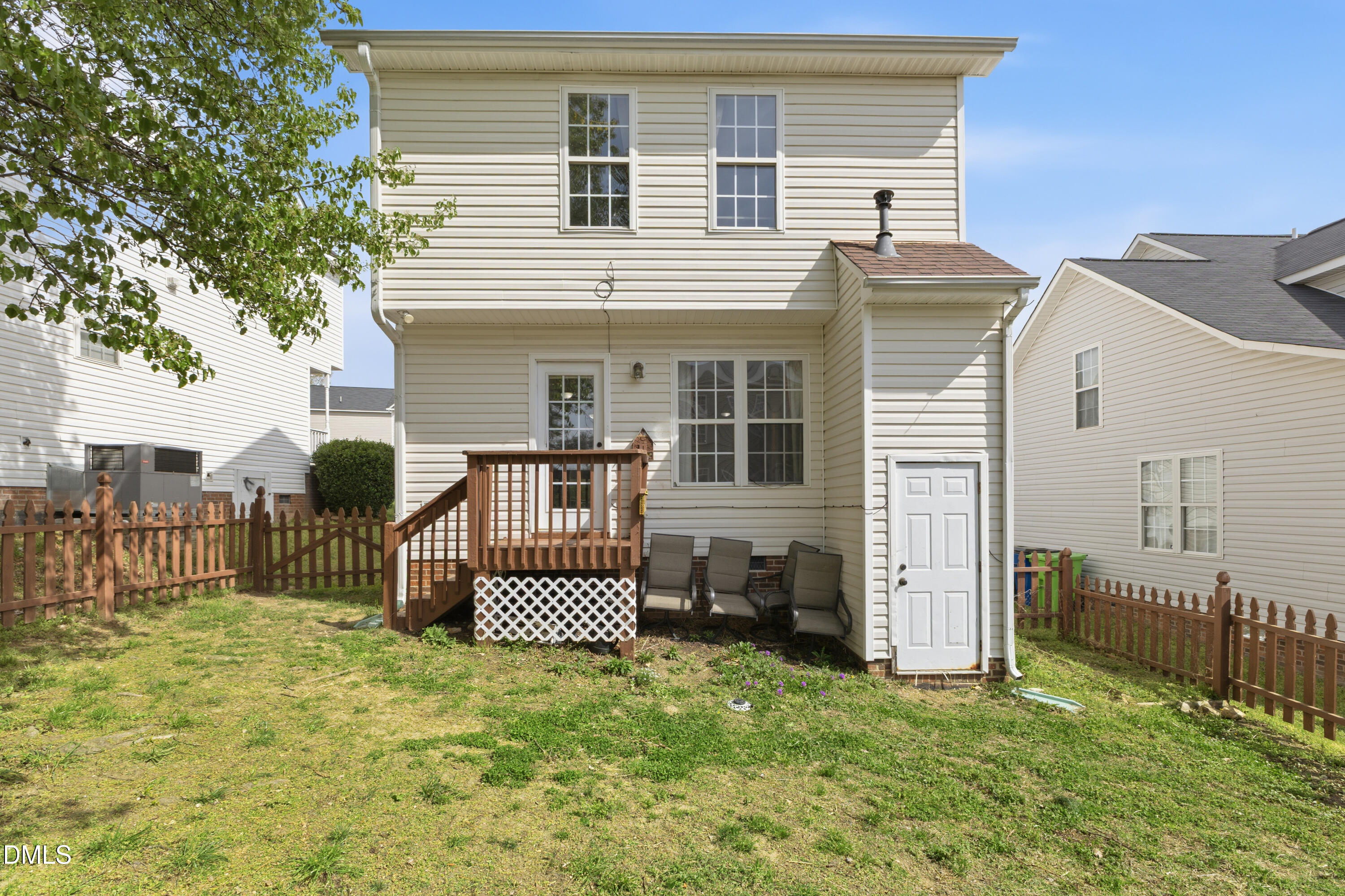 4729 Windbreak Lane Raleigh, NC 27616 - Photo 20 of 28 CY1A1883