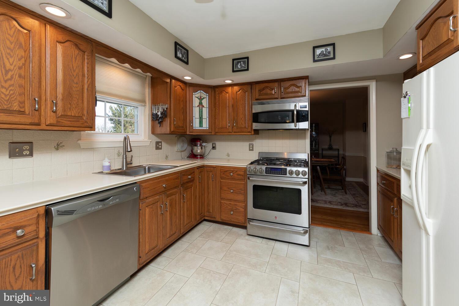 2675 Pleasant Hill Road Hatboro, PA 19040 - Photo 17 of 61 Gallery Image 17
