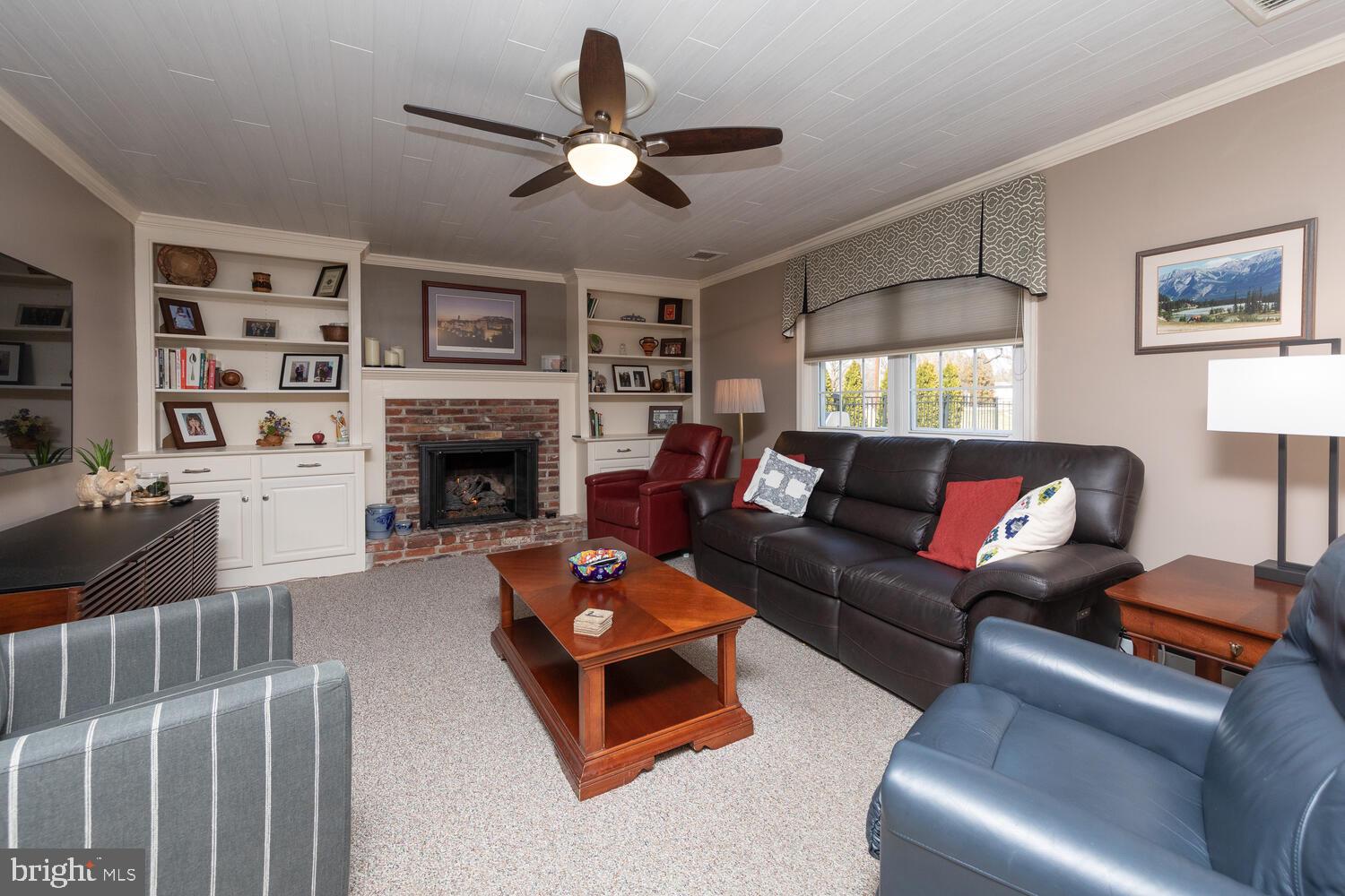 2675 Pleasant Hill Road Hatboro, PA 19040 - Photo 20 of 61 Great room with gas fireplace