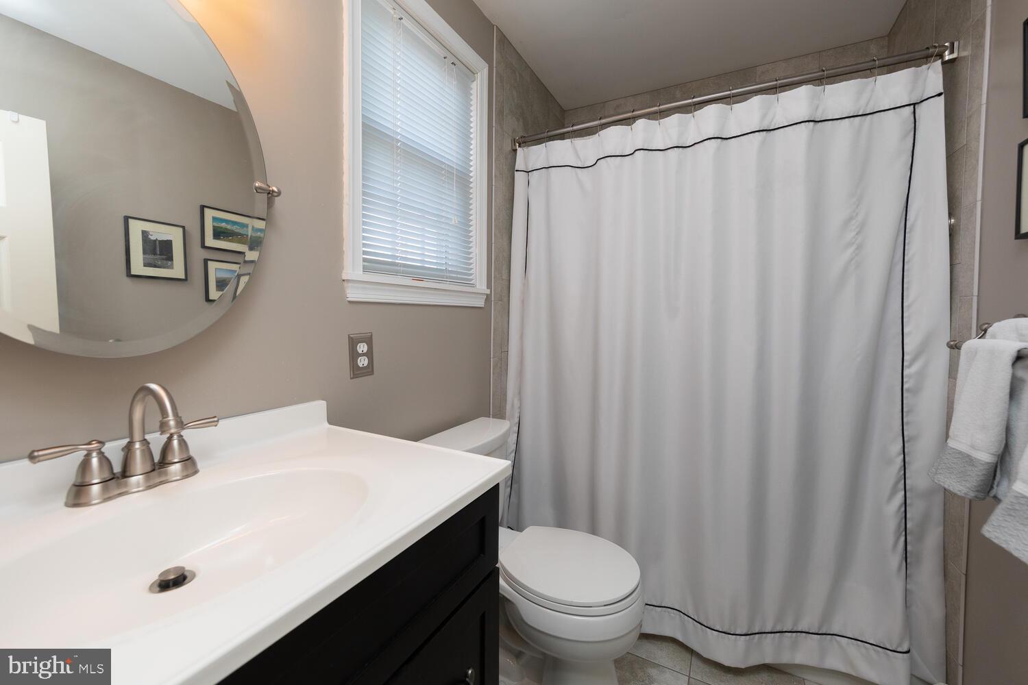 2675 Pleasant Hill Road Hatboro, PA 19040 - Photo 37 of 61 Guest bathroom second floor