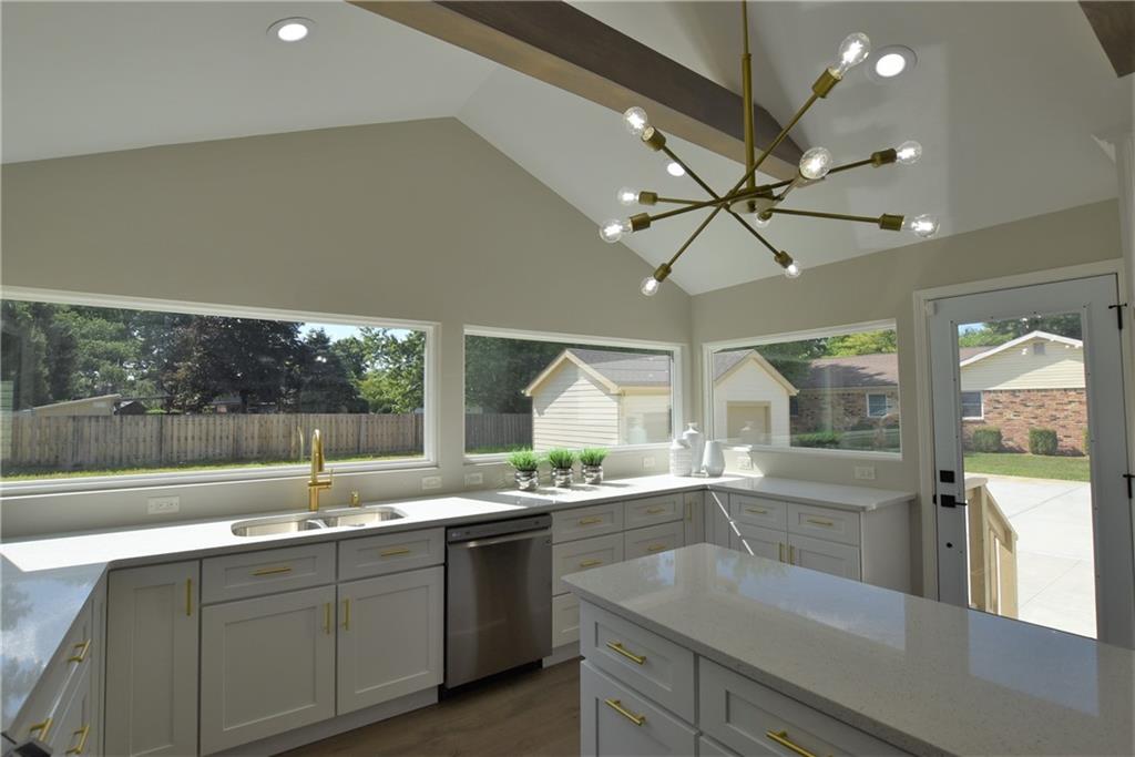 11950 Gray Road Carmel, IN 46033 - Photo 15 of 51 Gallery Image 15