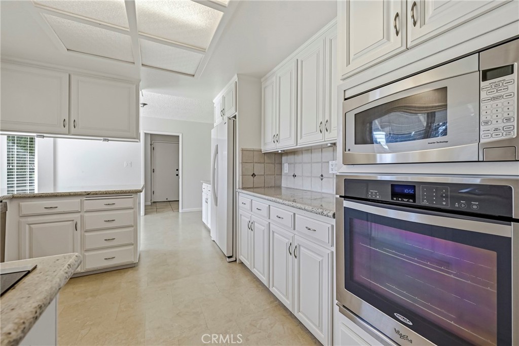 2411 Bluegrass Lane Merced, CA 95340 - Photo 13 of 63