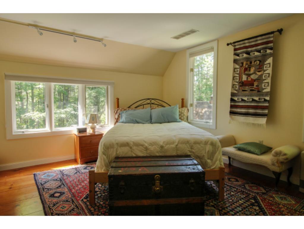 982 Cleveland Brook Road Royalton, VT 05032 - Photo 5 of 19