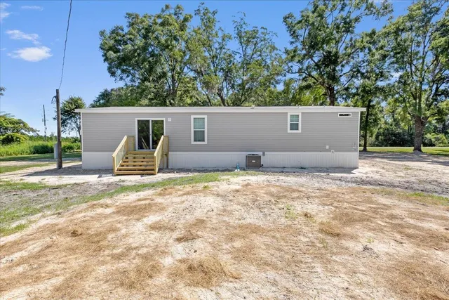 $239,999 | 27441 37th Road, Branford, FL 32008