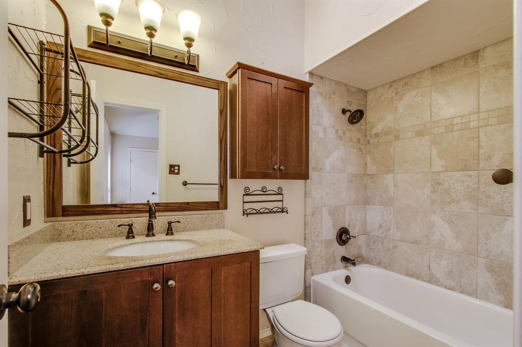 3712 Roussillon Drive Carrollton, TX 75007 - Photo 21 of 32
