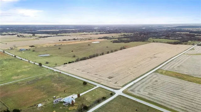 $244,800 | Lot 7 West 287th Street, Paola, KS 66071
