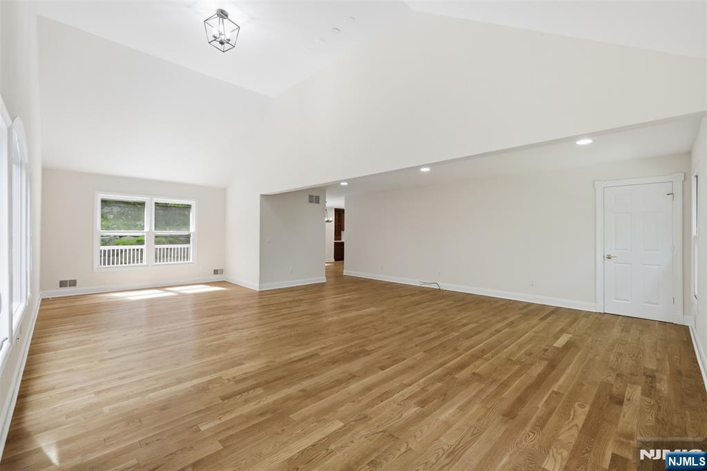 20 Indian Run Road Long Valley, NJ 07853 - Photo 26 of 50