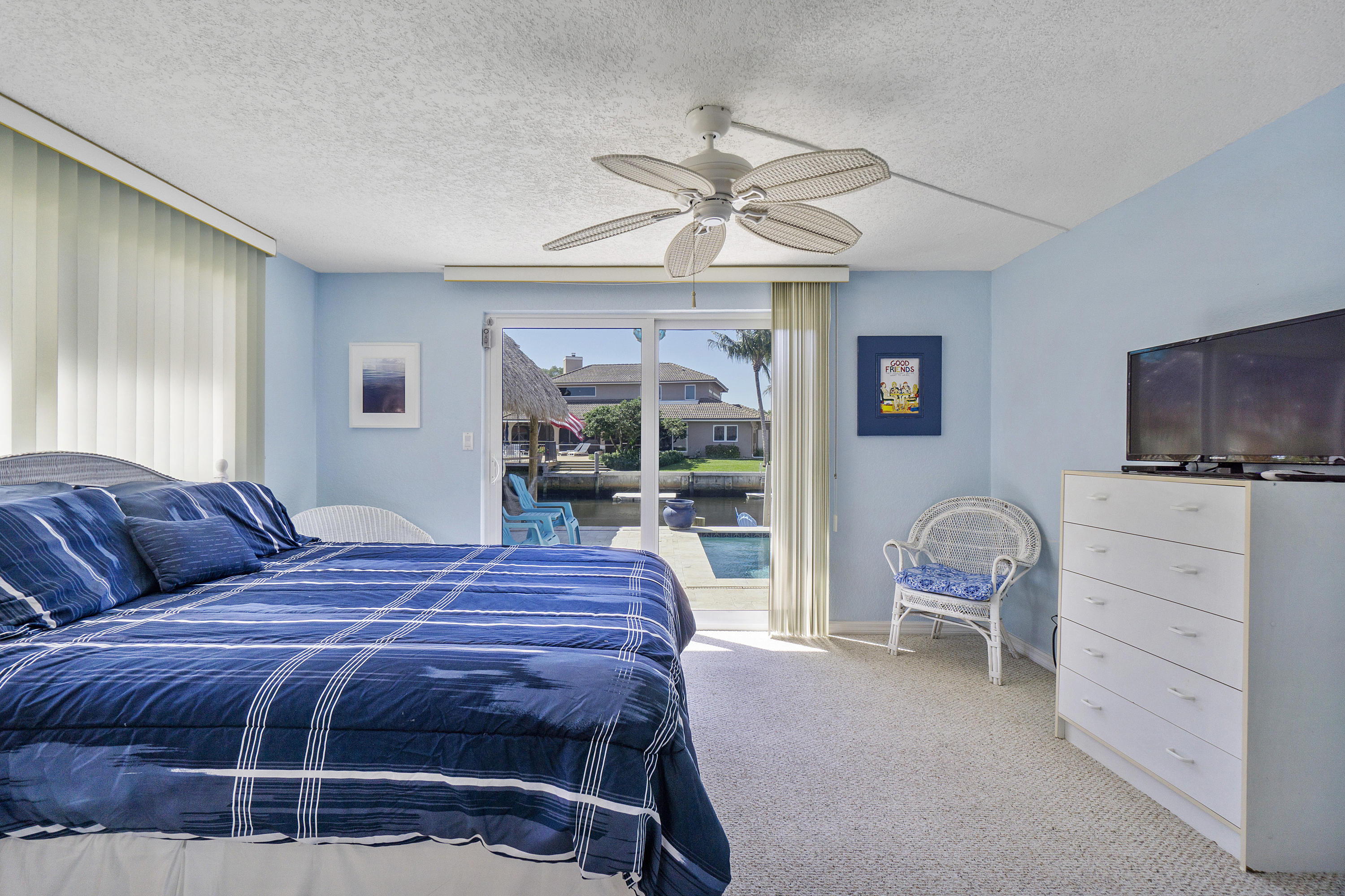 300 Southwest 14th Place Boca Raton, FL 33432 - Photo 17 of 37 300_Sw_14th_Pl_16
