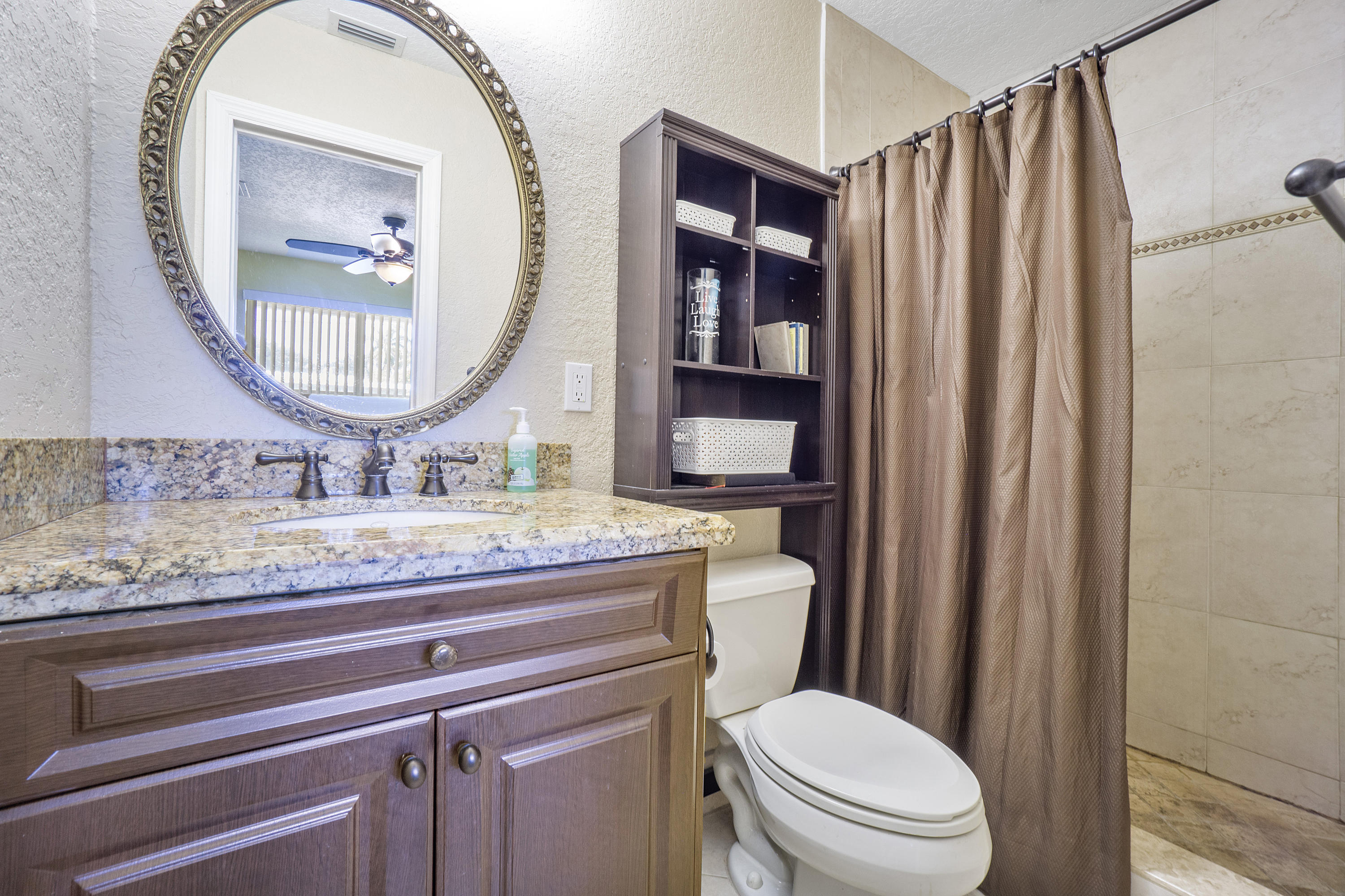 300 Southwest 14th Place Boca Raton, FL 33432 - Photo 20 of 37 300_Sw_14th_Pl_36