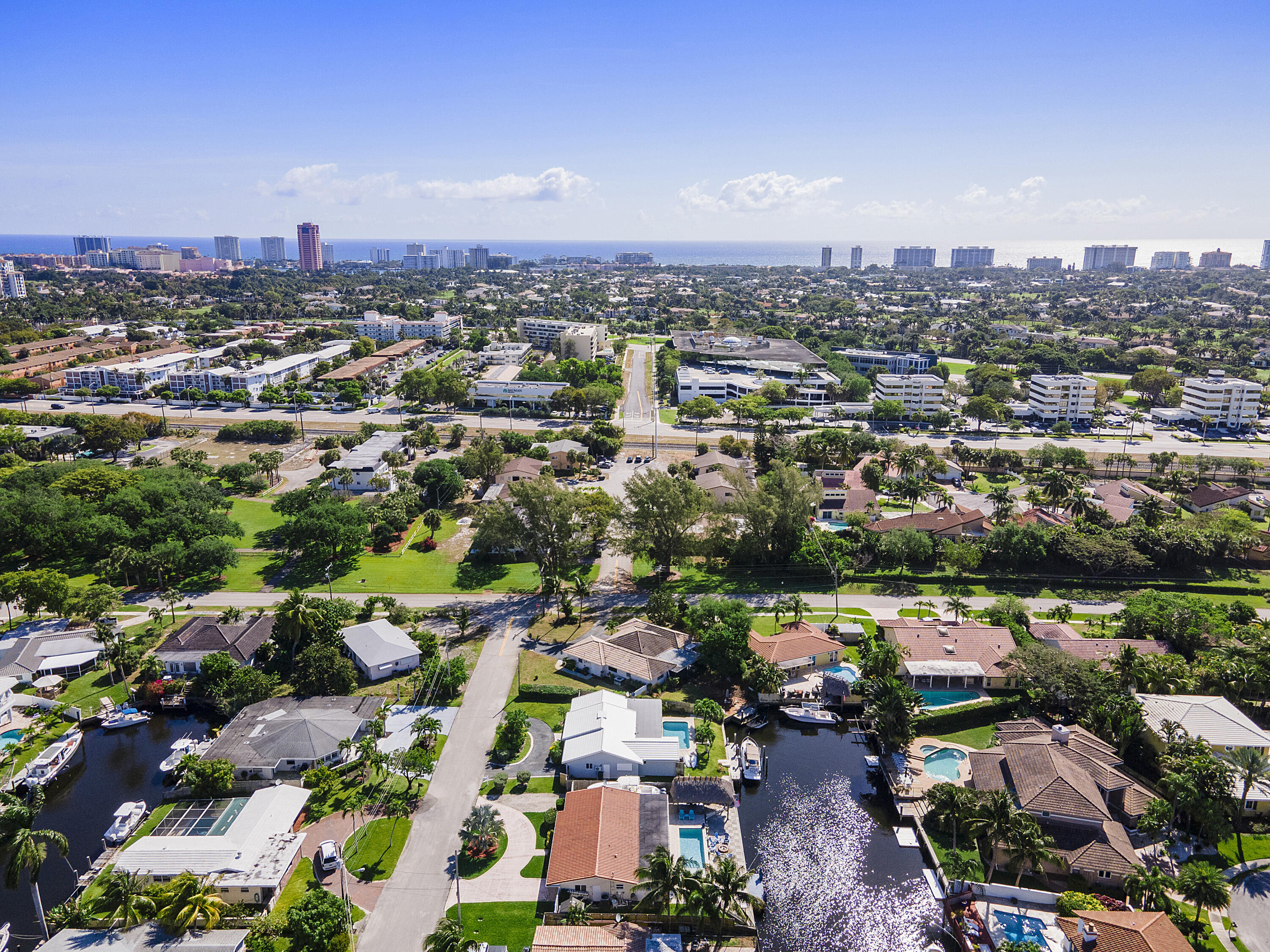 300 Southwest 14th Place Boca Raton, FL 33432 - Photo 32 of 37 300_Sw_14th_Pl_44