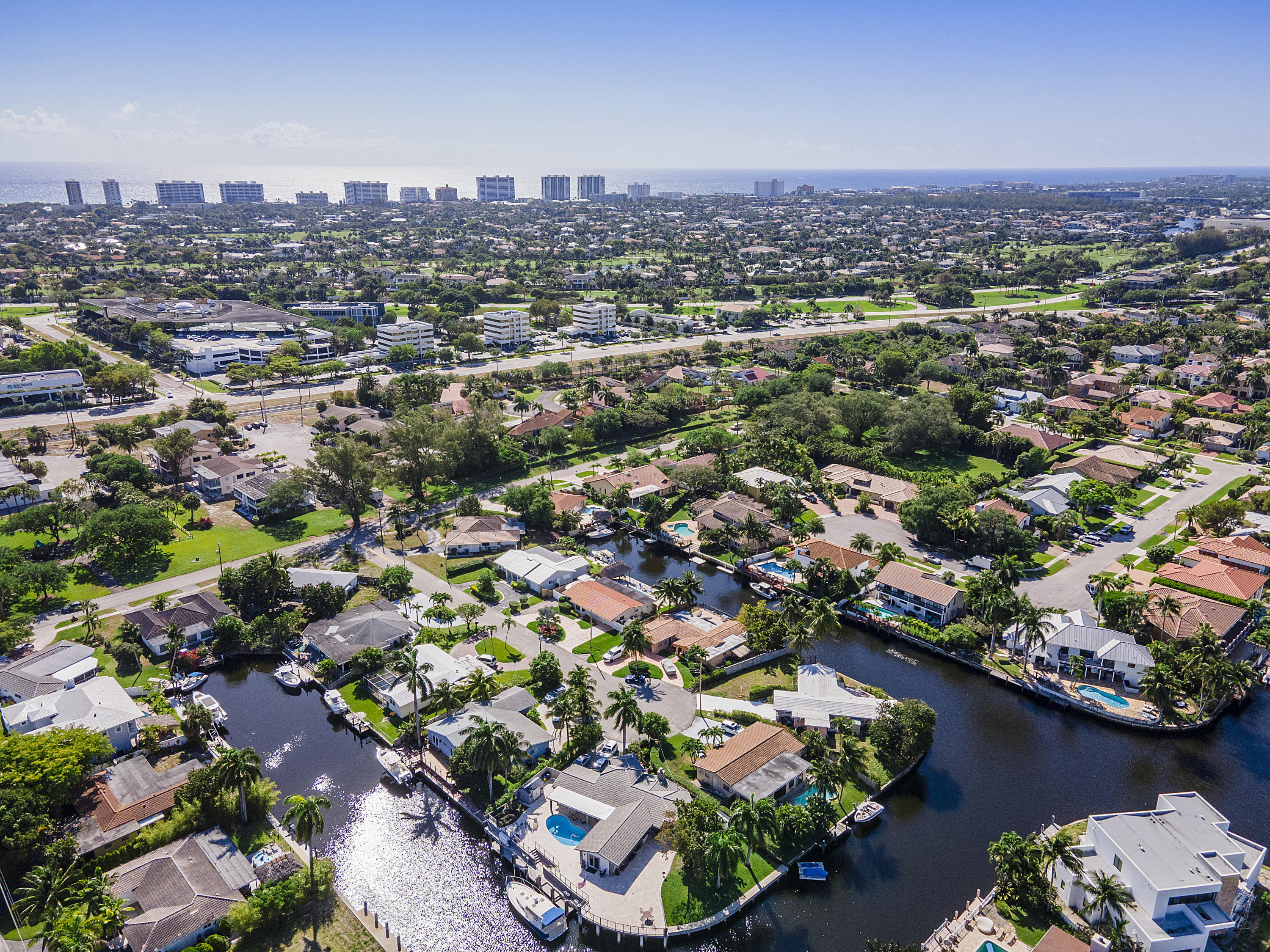 300 Southwest 14th Place Boca Raton, FL 33432 - Photo 35 of 37 300_Sw_14th_Pl_47