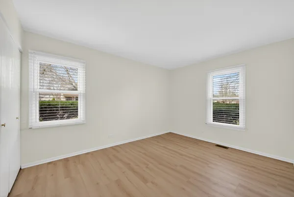 $3,200 | 2301 Providence Court, Naperville, IL 60565