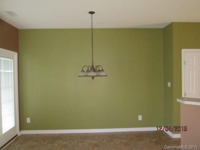 4951 Prosperity Ridge Road Charlotte, NC 28269 - Photo 5 of 12